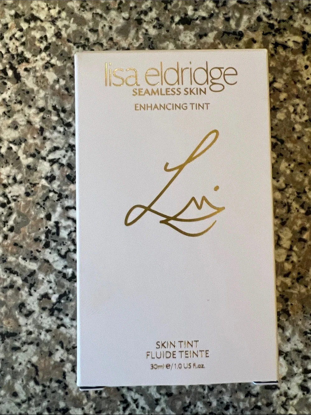 Lisa Eldridge Skin Tint Shade T6